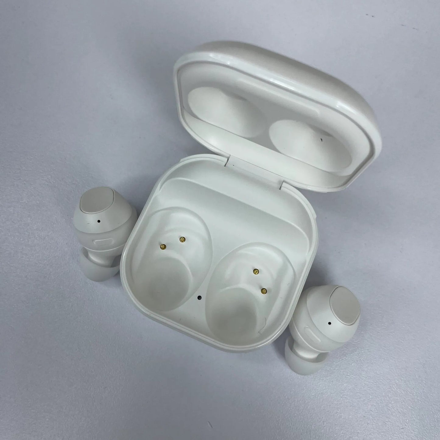 Audifonos Samsung Galaxy Buds Fe 1.1