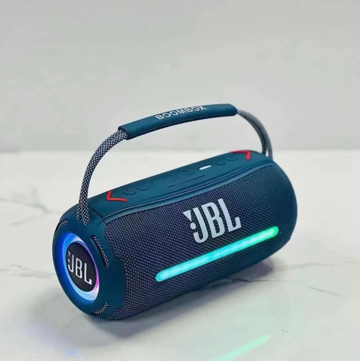 Parlante JBL Boombox 360